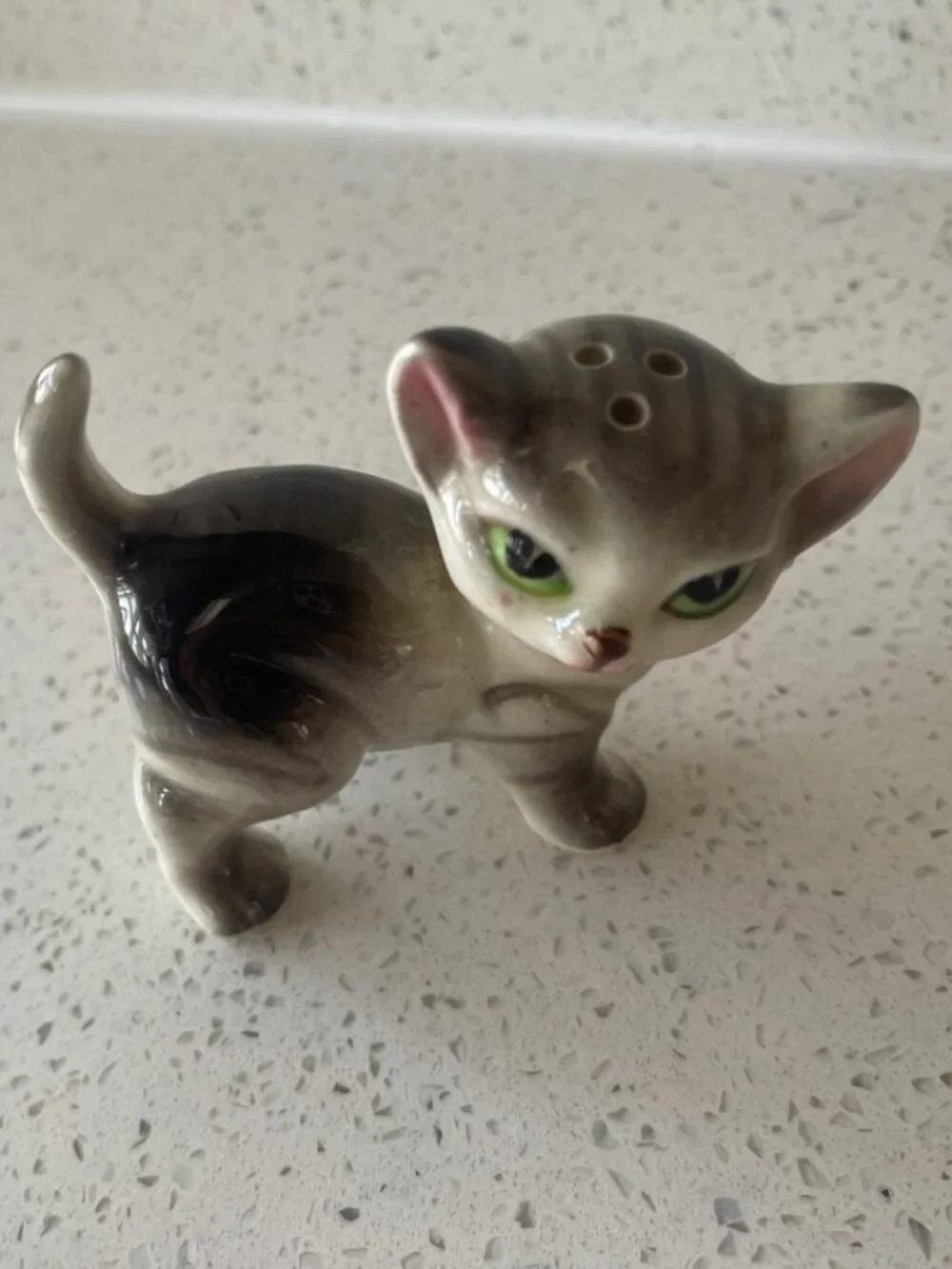 Vintage 1950s–60s Victoria Ceramics Japan Gray Tabby Cat Shaker